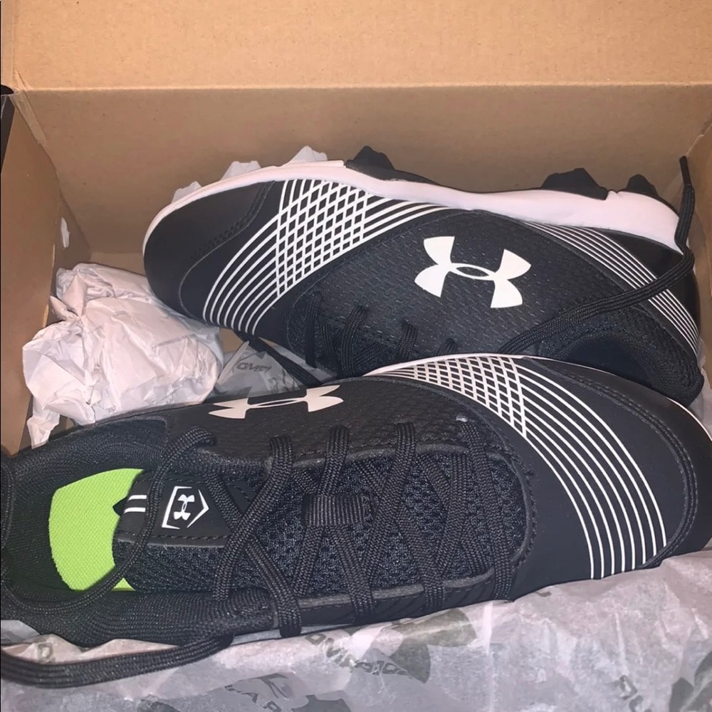 Youth Under Armour cleats